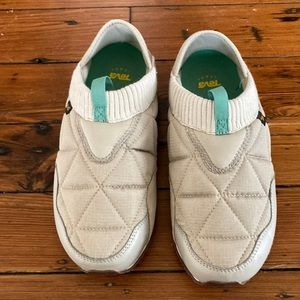 Teva shoes